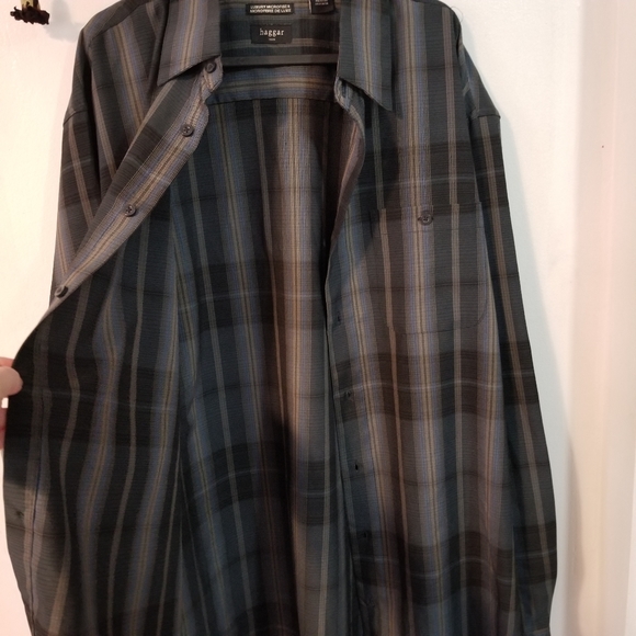 Haggar Plaid Luxury Long Sleeve Button Up - Picture 8 of 8